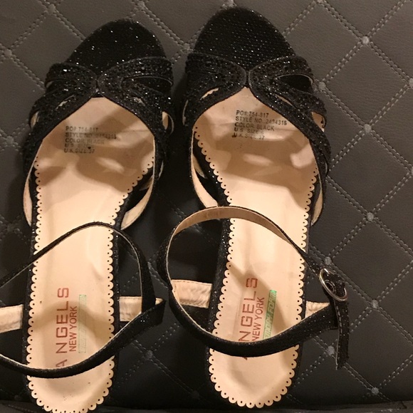 Angles New York- heels for young girls - Picture 1 of 8